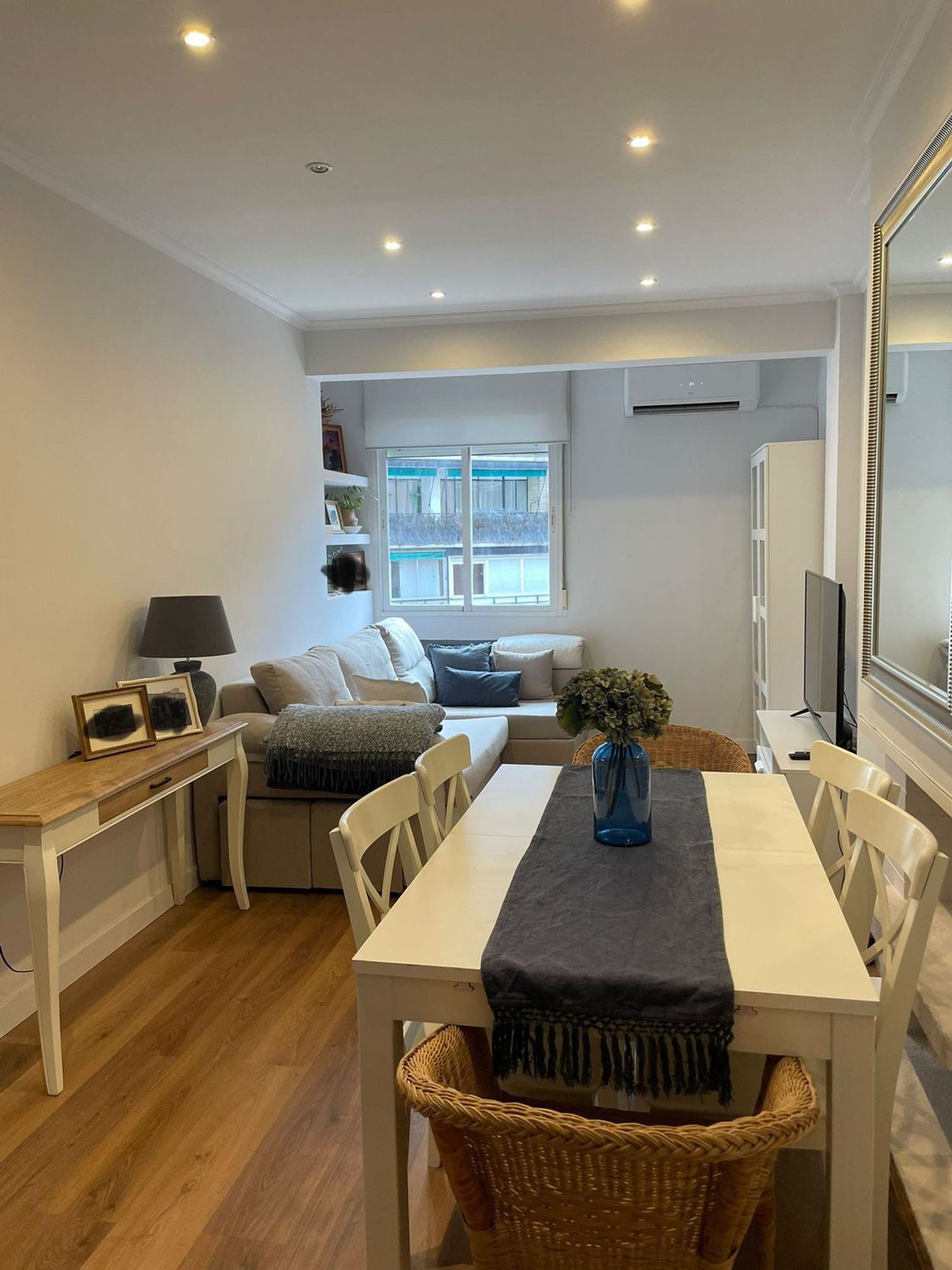 Piso en calle de agustín de foxá, 16 - Foto 1