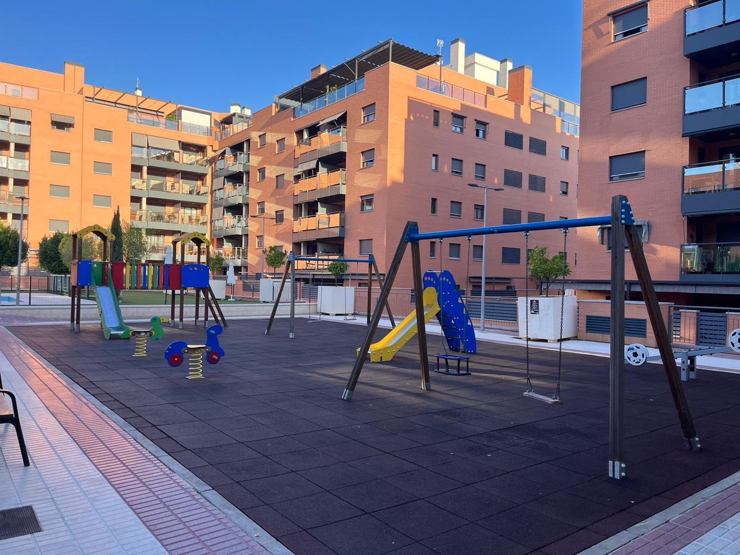 Piso en Avenida Montequinto, 8 callegraciano, Zona Avenida de Europa, Zona Avenida de Europa - Foto 14