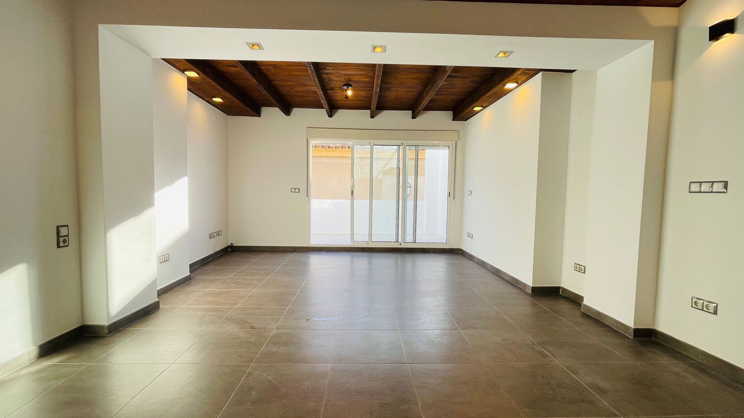 Ático en calle Cienfuegos, 10 - Foto 3