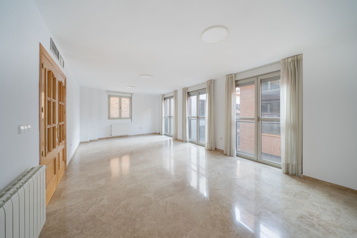 Piso en plaza Julián Romea, 3 - Foto 1