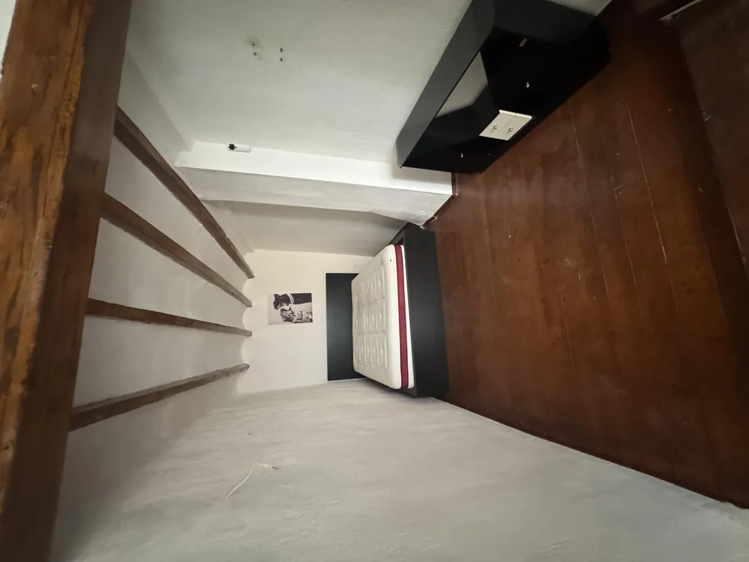 Casa adosada en  Carrer Viguetes 11 - Foto 2