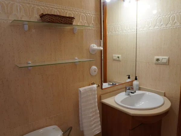 Piso en avenida Tellerola, 1 - Foto 10