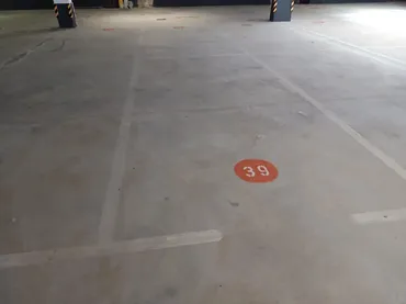 Garaje en  Carrer de Saridakis 24 - Foto 5