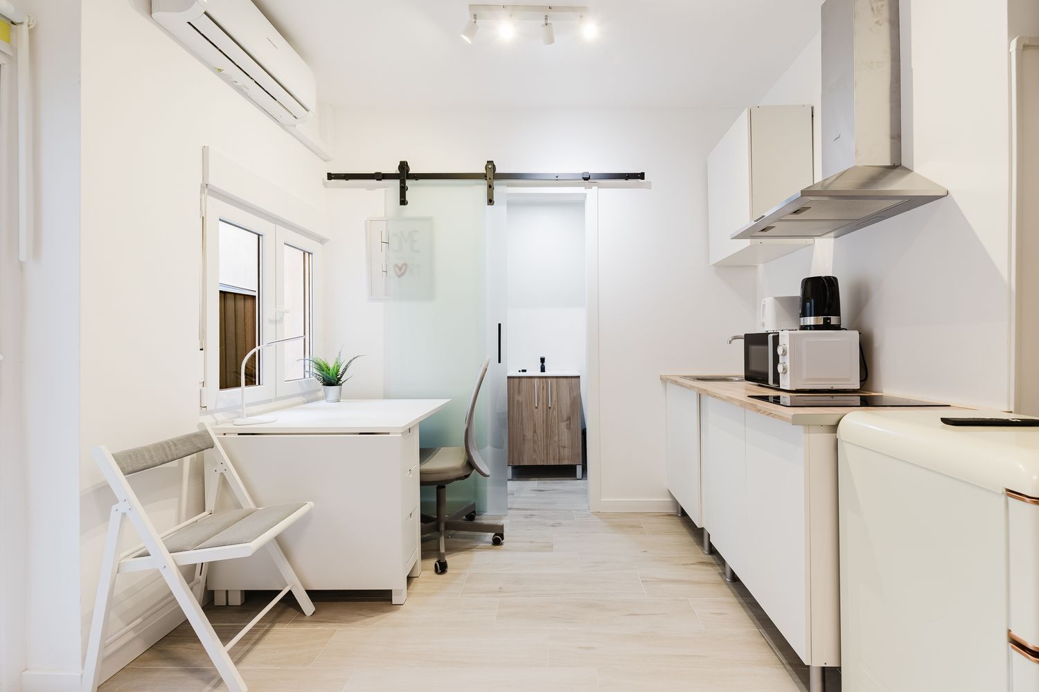 Estudio en calle d' Antonio Ponz, 9 - Foto 3