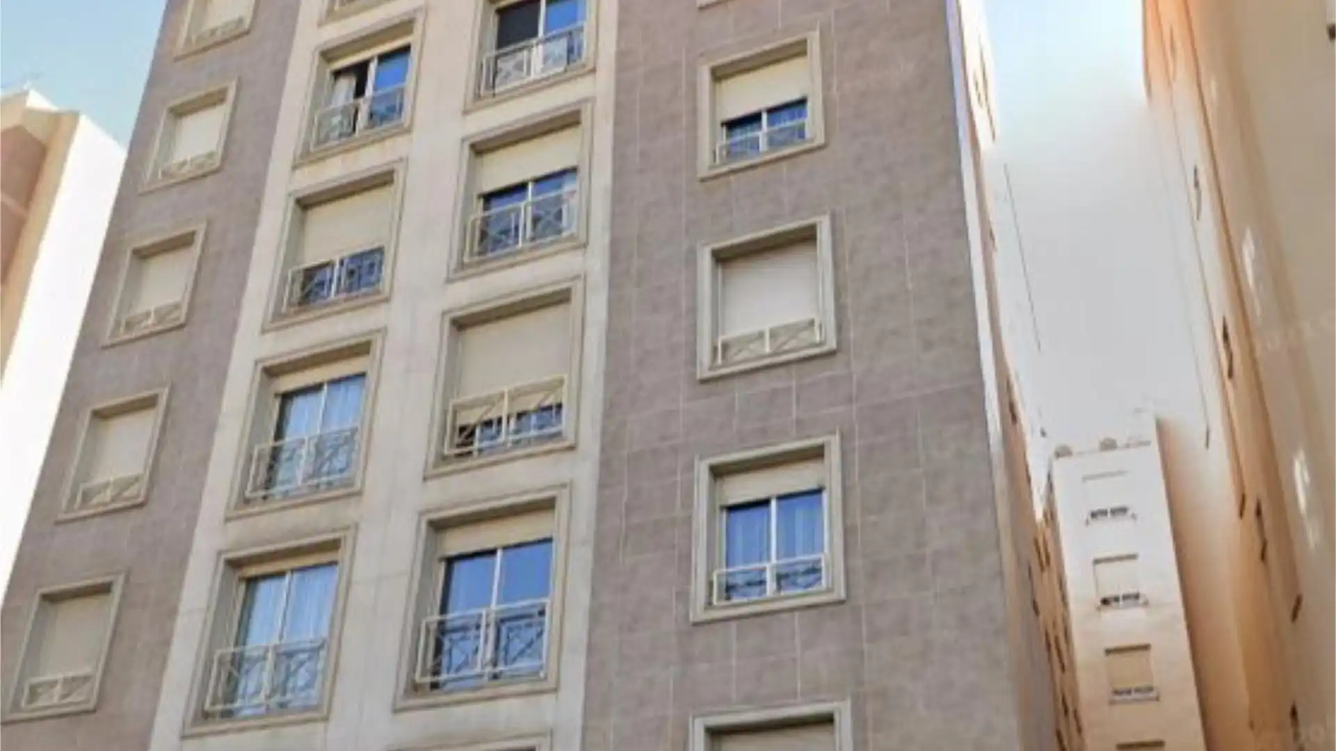 Piso en  Avenida de Carlos Haya 5 - Foto 1