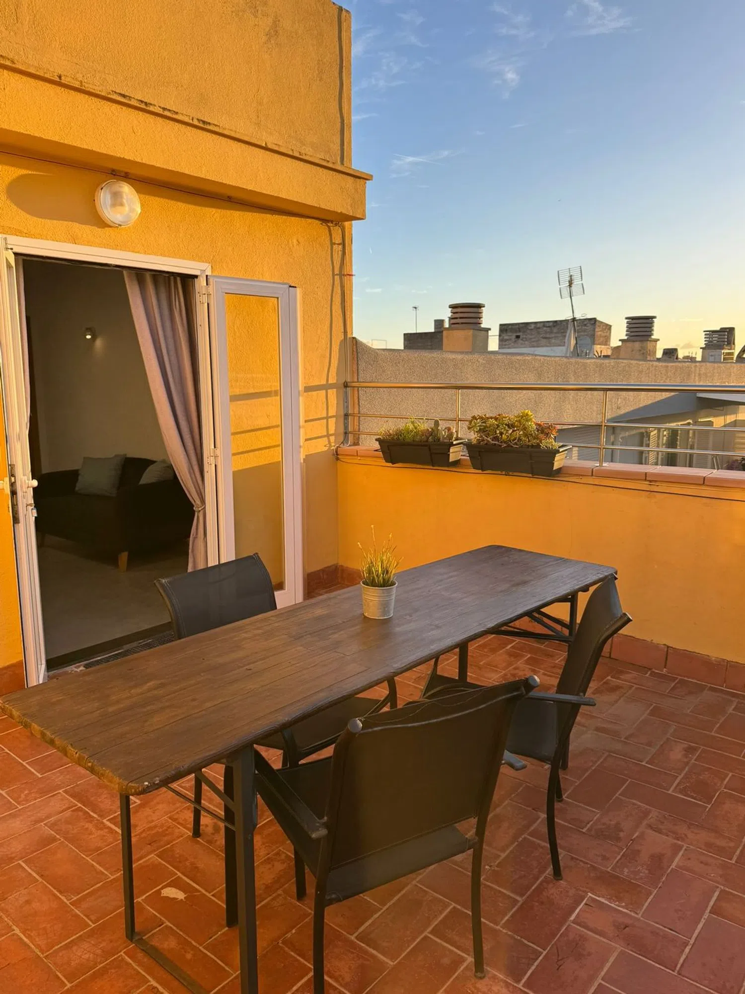 Piso en calle de Mariano Viada, 7 - Foto 1