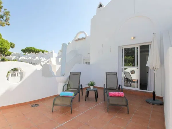 Casa de pueblo en Avenida Alpandeire, 6162, Reserva de Marbella - Foto 9