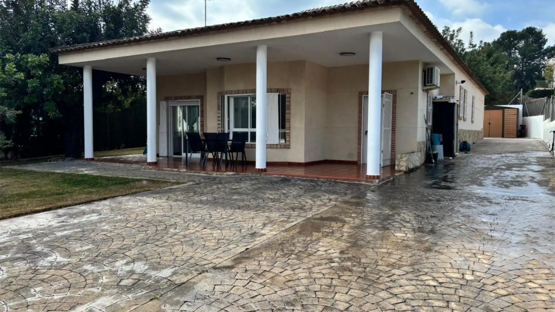 Piso en  Carrer 1 90 - Foto 1