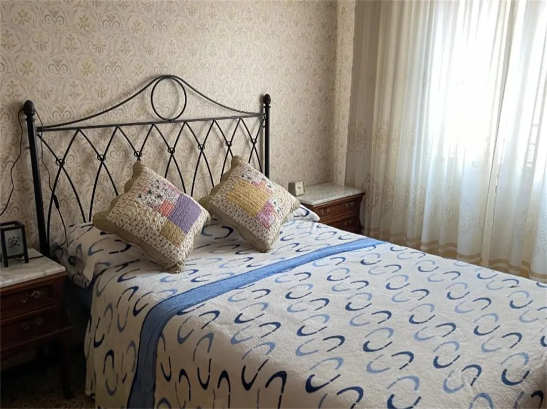 Piso en  Calle Blas Valero 33 - Foto 7