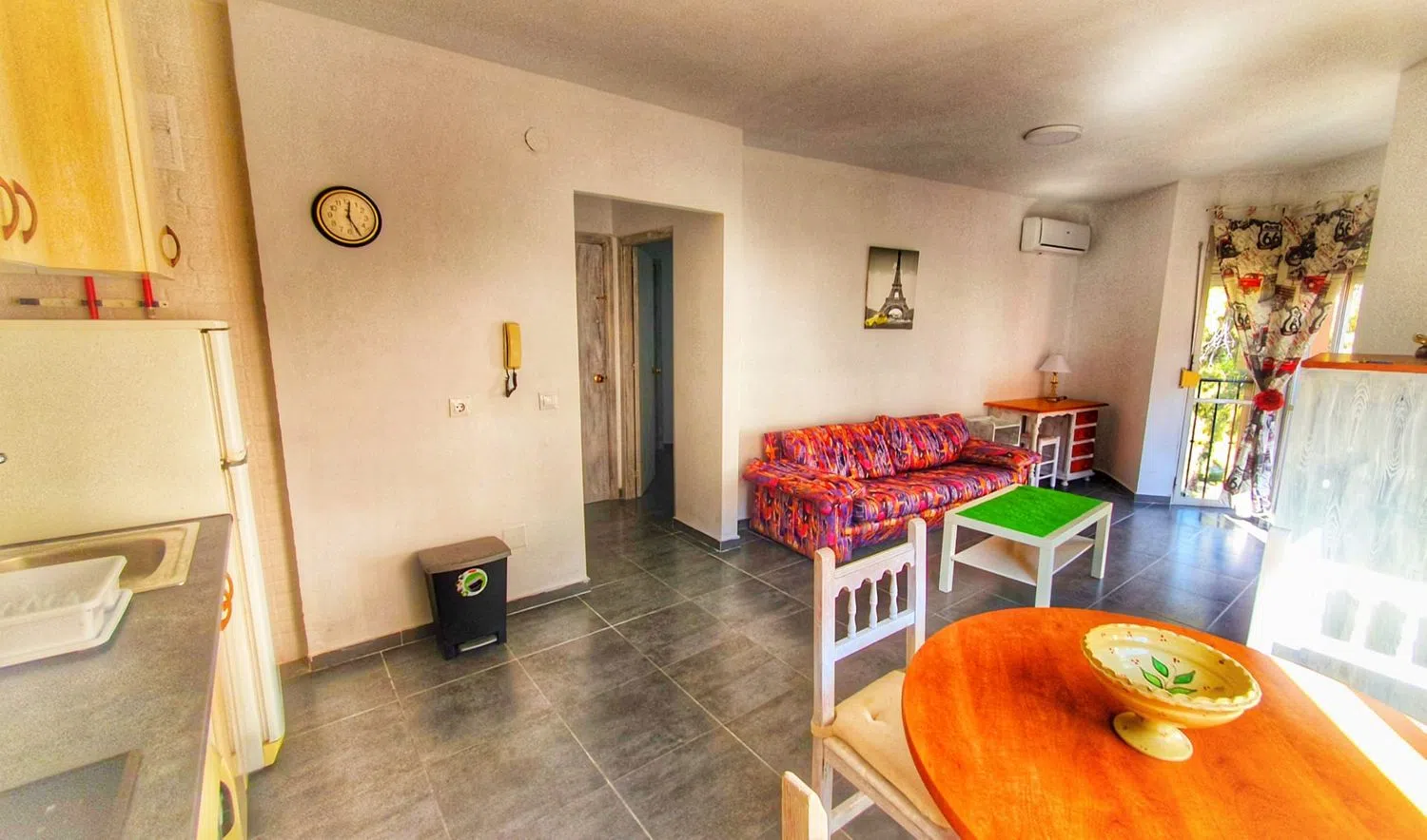 Piso en plaza de Capuchinos, 3 - Foto 2