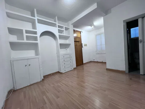 Piso en calle de Alenza, 10