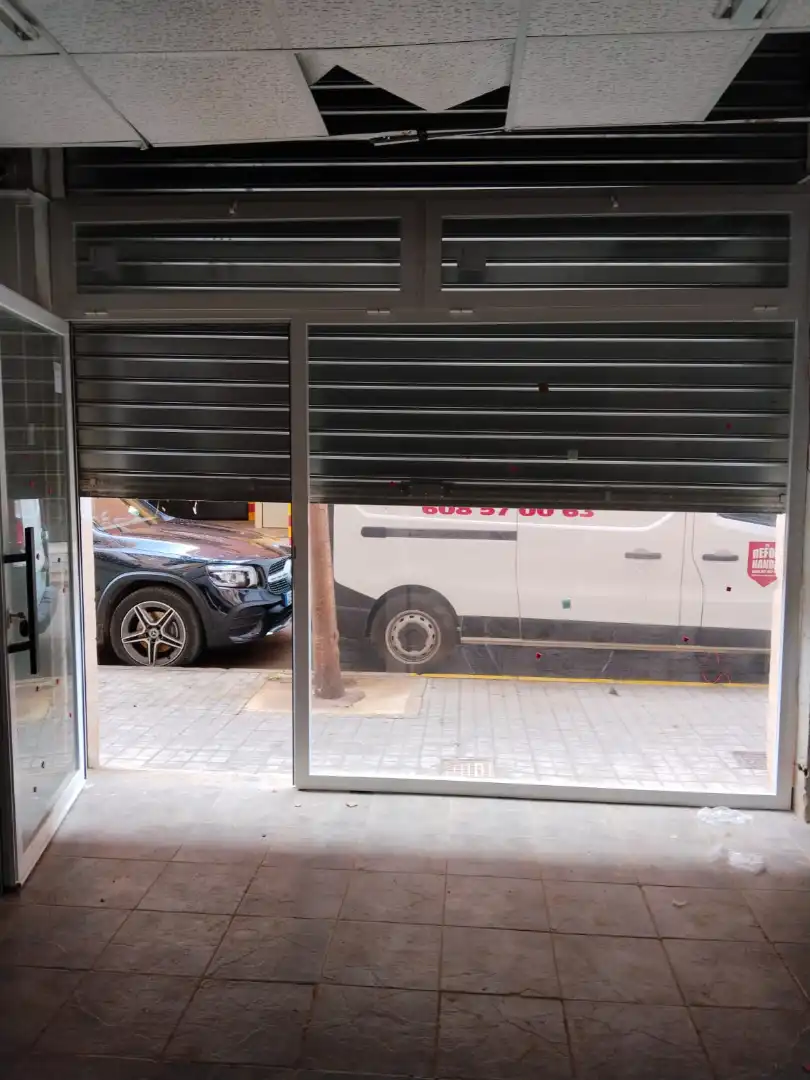 Local comercial en Catarroja - Foto 3