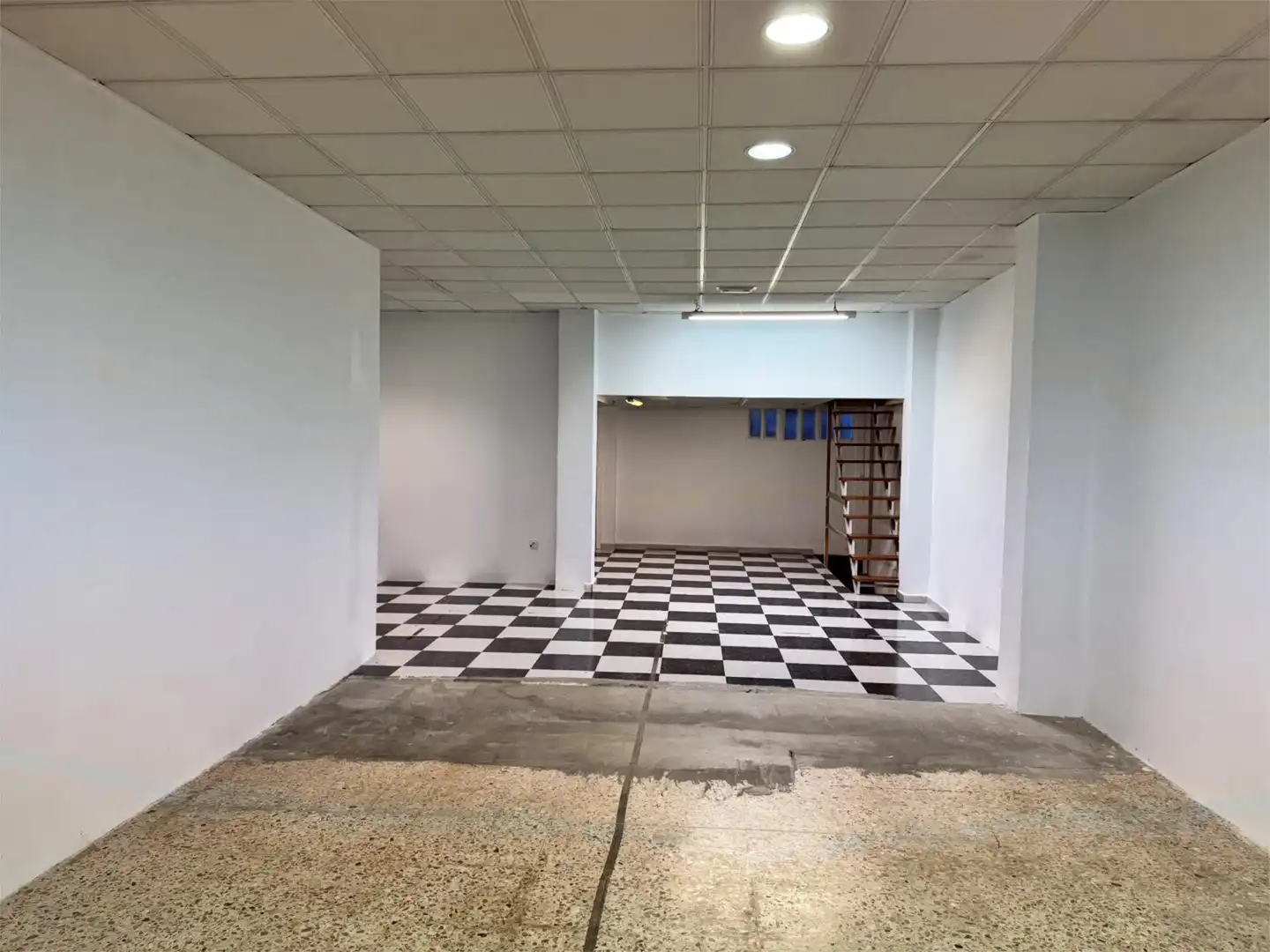 Planta baja en  Passeig del Comtat 49 - Foto 7