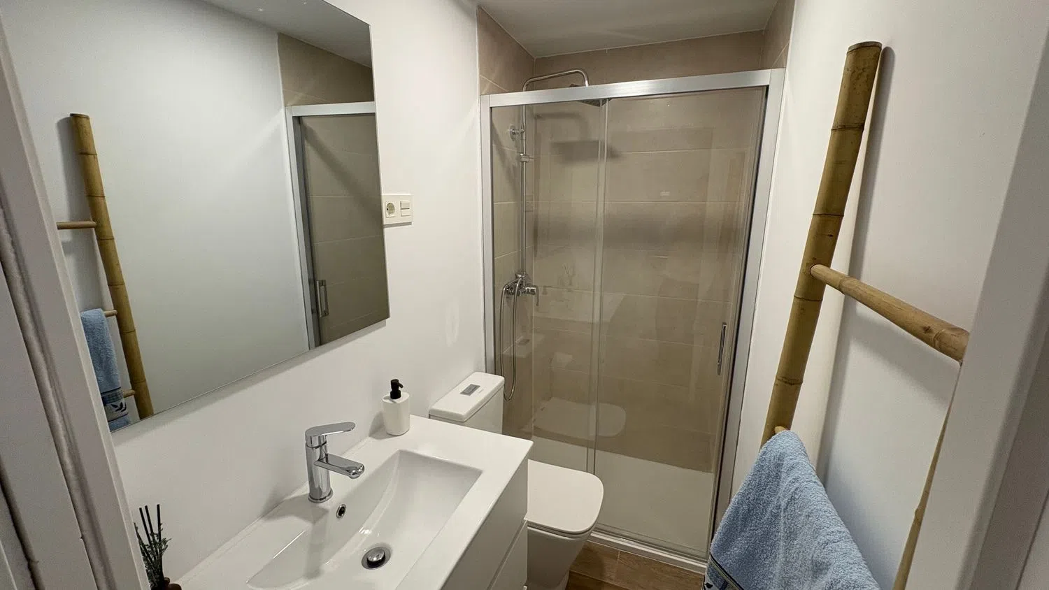 Estudio en Barrio Valdeacederas - Foto 6