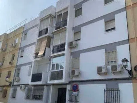 Piso en calle Juan de Astorga, 3