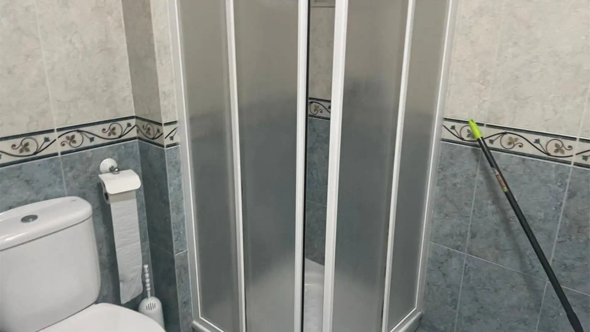 Casa adosada en  Carrer Colombia 100 - Foto 6