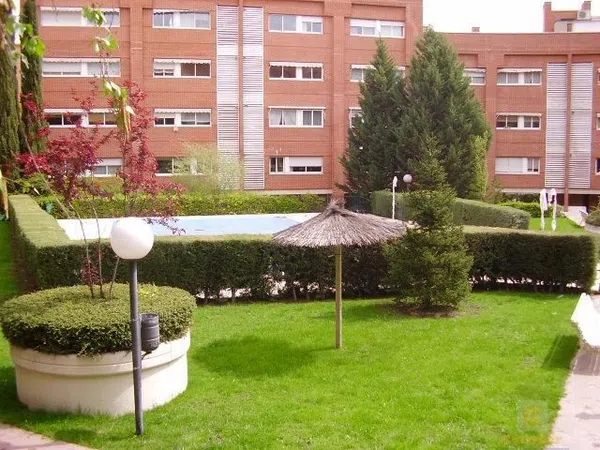Piso en Conde Orgaz-Piovera, Conde Orgaz-Piovera - Foto 3
