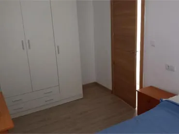 Piso en barrio - Foto 6