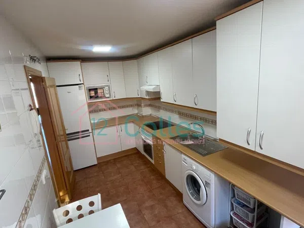 Chalet adosado en Calle Alhambra de Granada s/n, Nuevo Aranjuez-Ciudad de las Artes - Foto 6