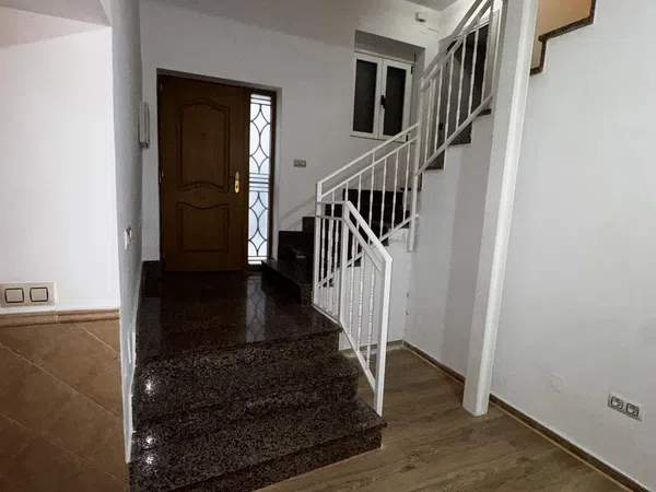 Casa de pueblo en Del Medio s/n - Foto 4