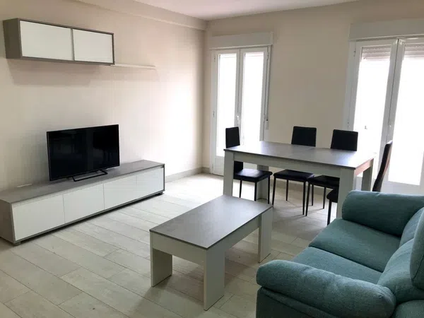 Piso en Calle Tirso de Molina, 21, Casco Histórico, Casco Histórico - Foto 1