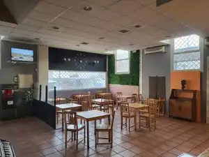 Local comercial en Alcorcón - Foto 2