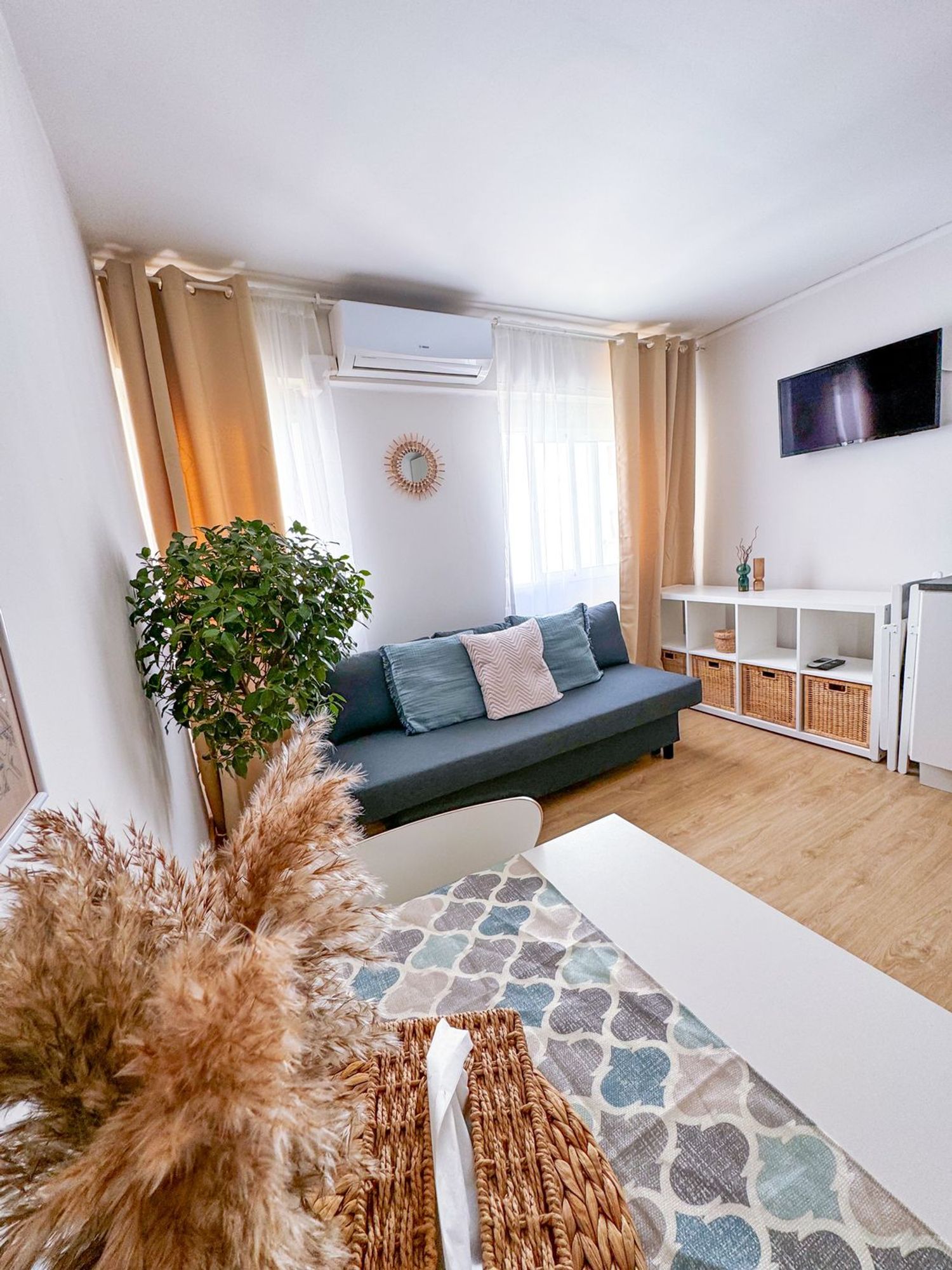 Estudio en calle del Mestre Valls, 25 - Foto 1