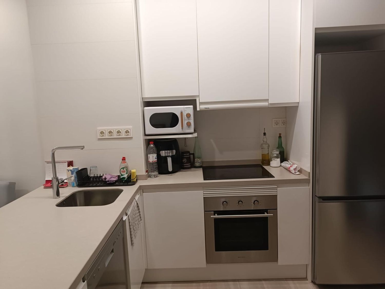 Estudio en calle de la Gloria, 14 - Foto 9