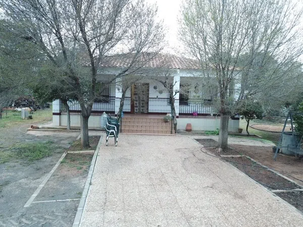 Finca rústica en Urbanización Virgen del Monte Xxxii, 5 - Foto 1