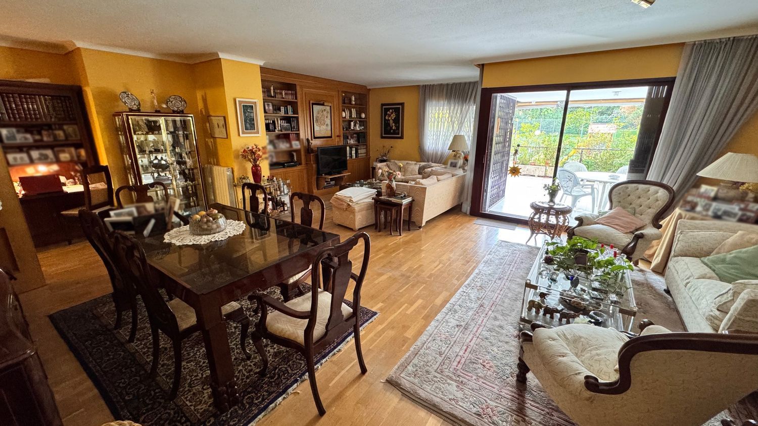 Piso en avenida de los Madroños, 15 - Foto 1