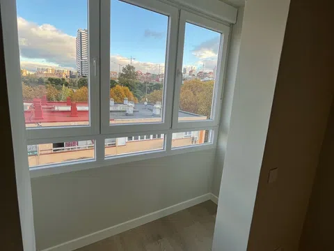 Piso en calle de San Restituto, 12