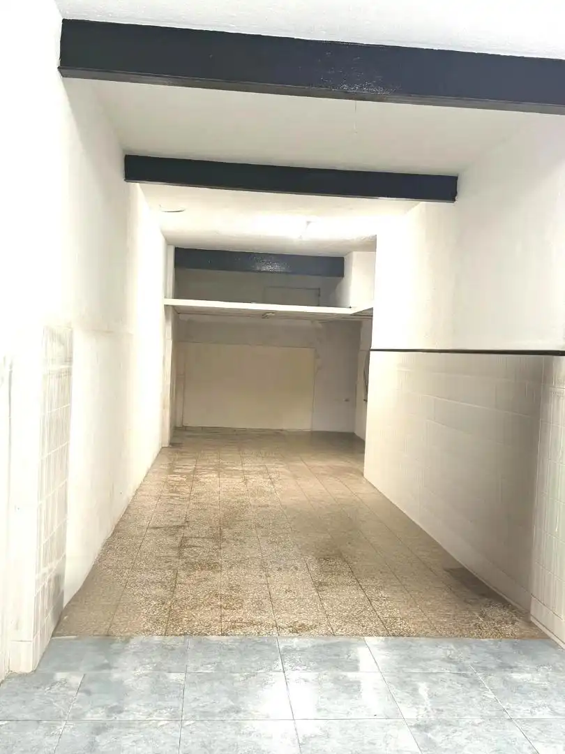 Local comercial en  Carrer Cerdà 60 - Foto 5