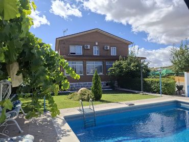 Chalet en  Urbanización El Romeral 20 - Foto 1