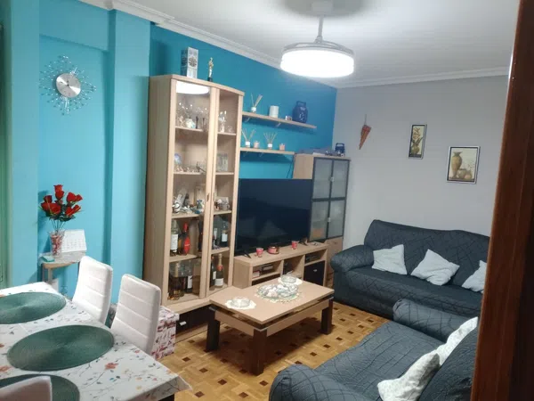 Piso en calle Comercial, 16