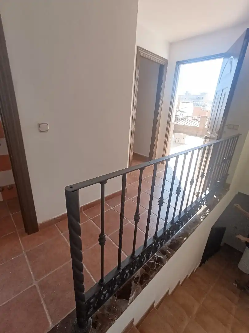 Casa adosada en  Calle Héroe de Sostoa 36 - Foto 40