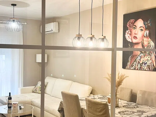 Piso en avenida de Menéndez Pelayo, 44