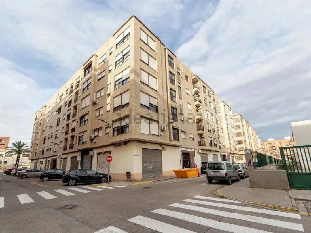 Piso en  Carrer de Carmen Estellés 10 - Foto 28