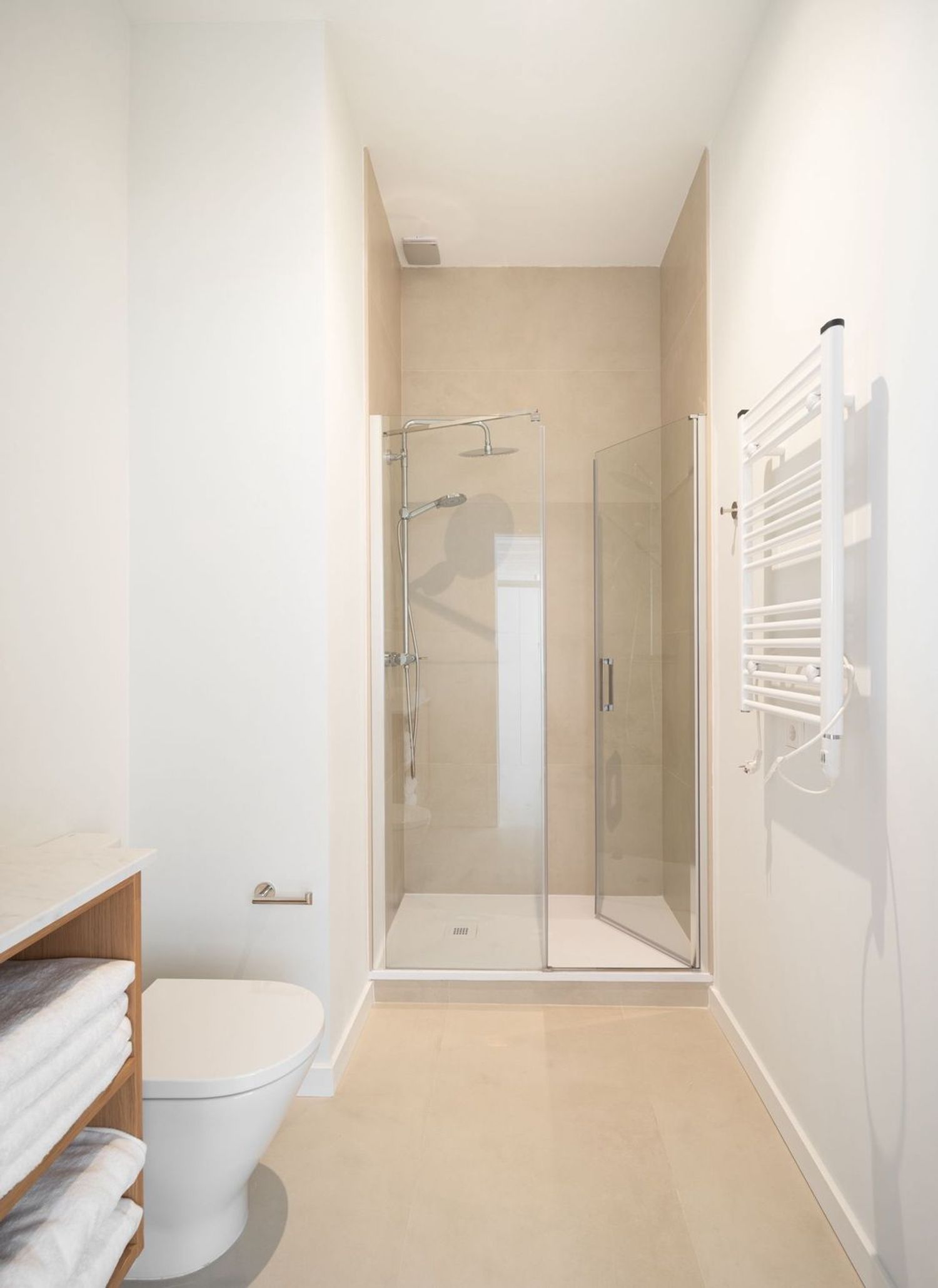 Estudio en calle del Doctor Ramón Castroviejo, Madrid, 200 - Foto 2