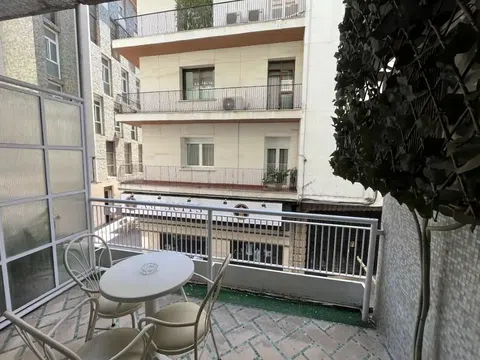 Piso en Eduardo Lucena, 5