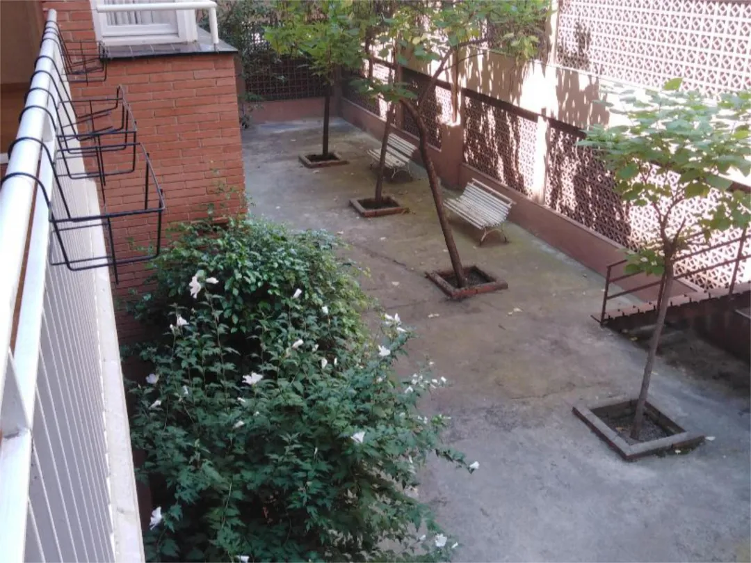 Piso en  Carrer de Llorens i Barba 5 - Foto 11