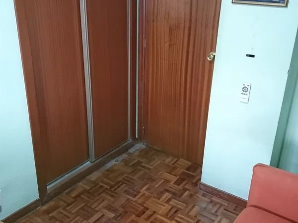 Piso en calle Torres de la Alameda, 4 - Foto 4