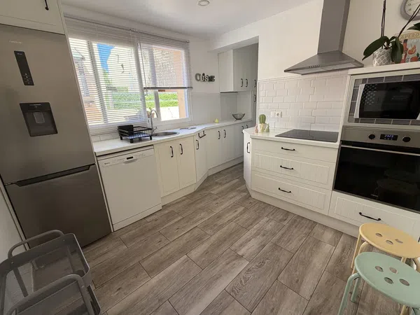 Chalet adosado en Urbanización Condes de Iza s/n, Rodeo Alto-Guadaiza-La Campana - Foto 7