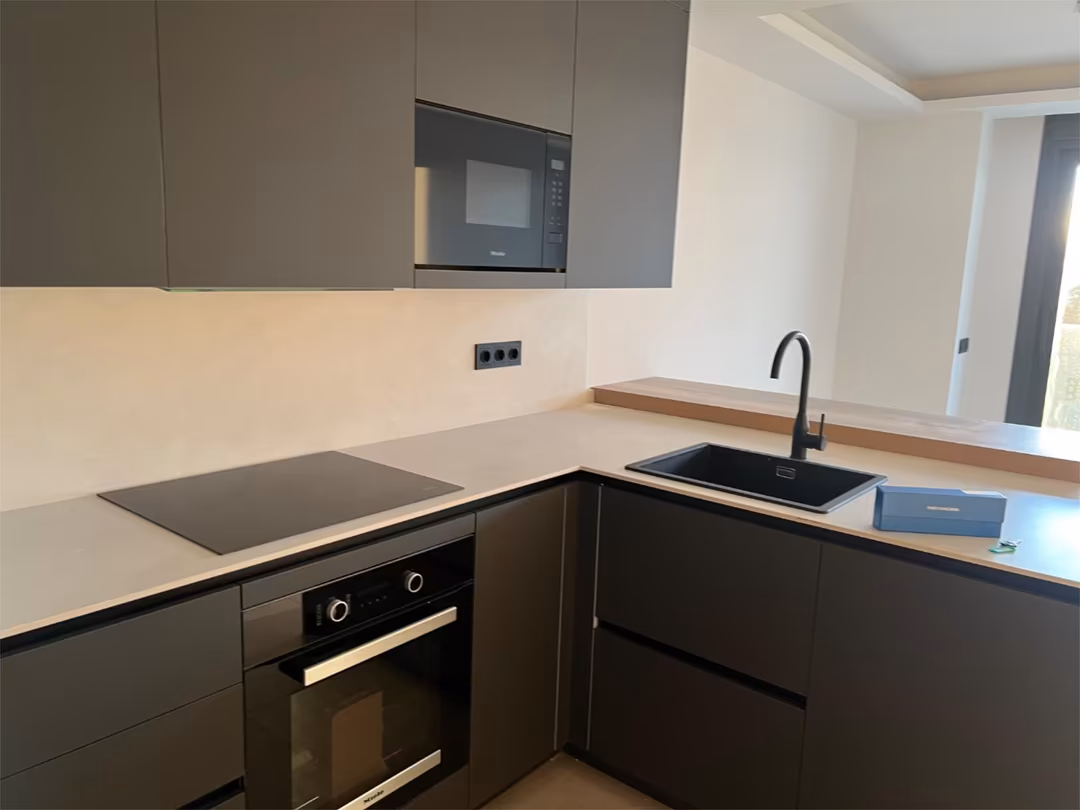 Piso en  Calle de Mesena 80 - Foto 11