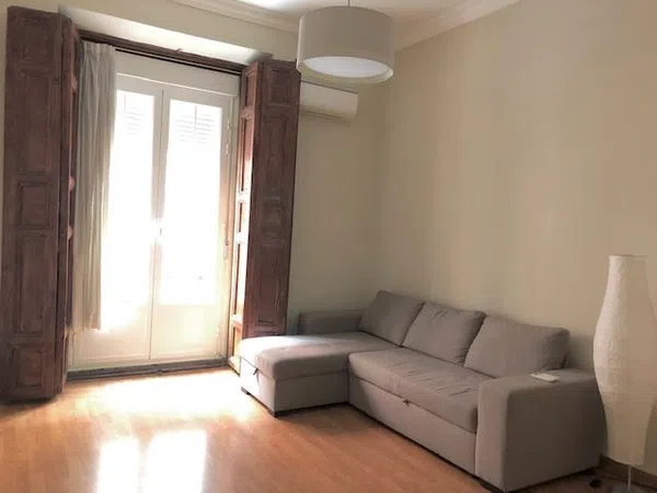 Piso en calle del Barco, 28