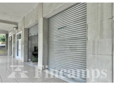 Local comercial en  Via Alexandra - Foto 11