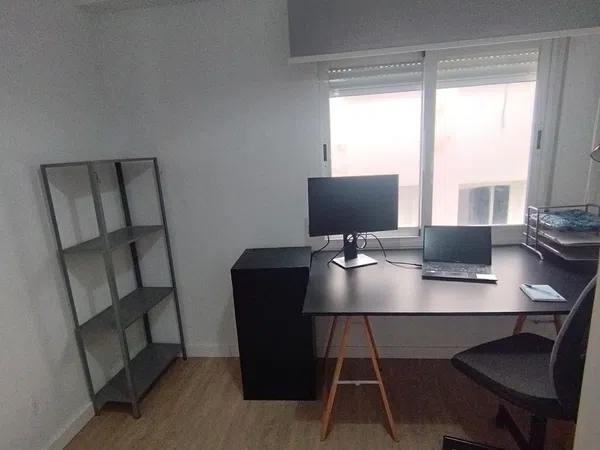 Piso en avenida de Carlos Haya, 11 - Foto 18