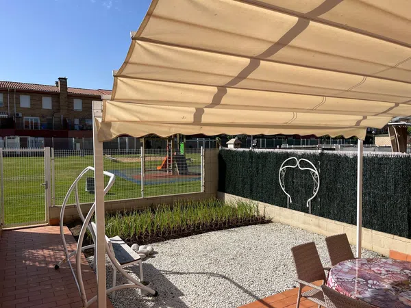 Chalet adosado en Avenida Castilla y León, 36 - Foto 18
