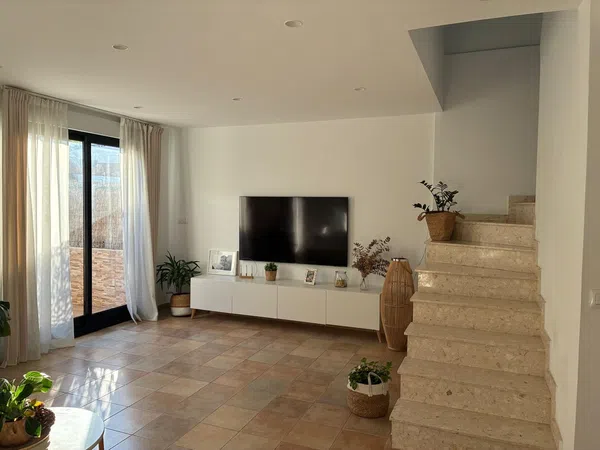 Chalet adosado en San Antonio de Benagéber - Foto 3
