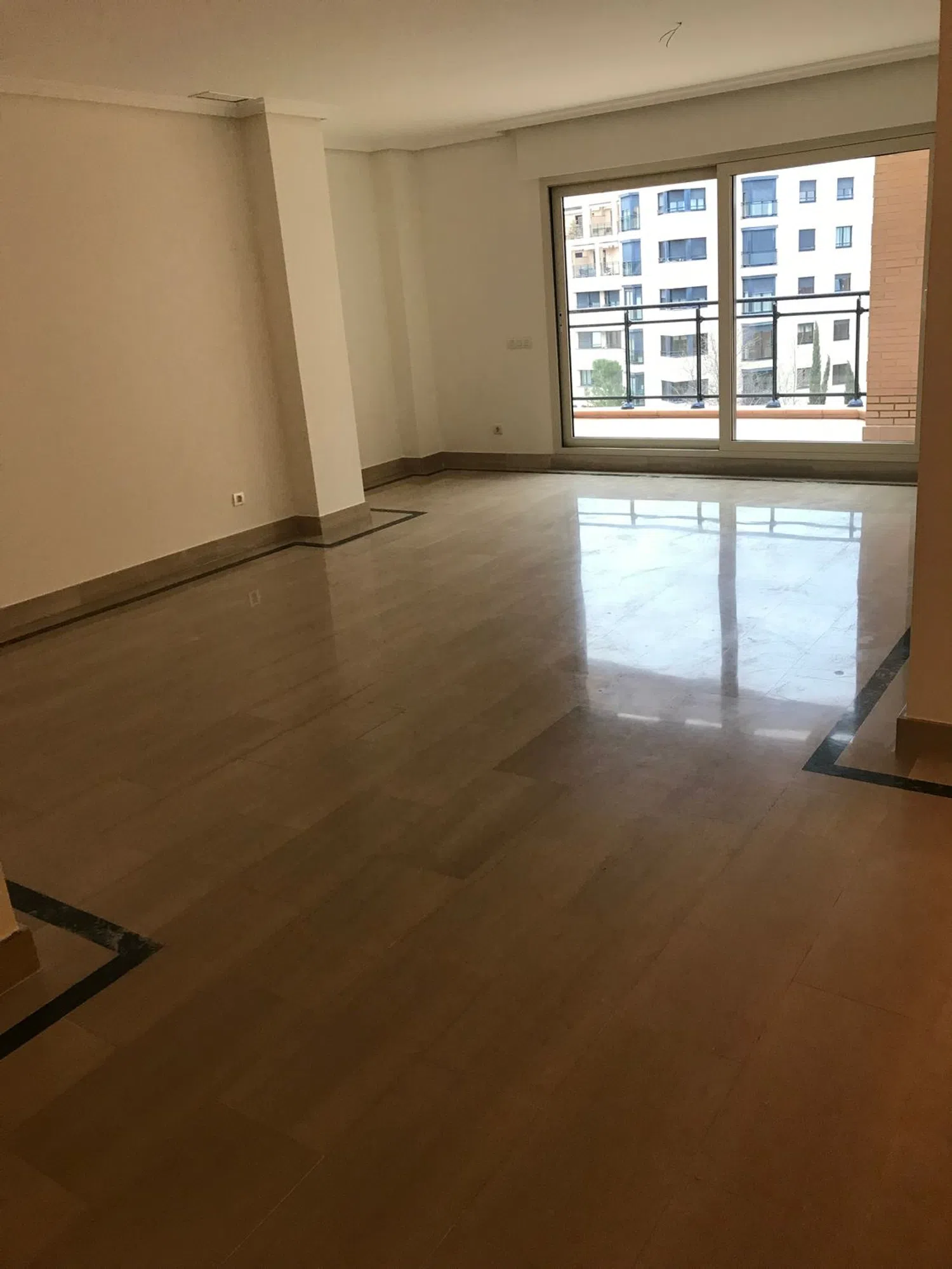 Piso en avenida del Papa Negro, 119 - Foto 3