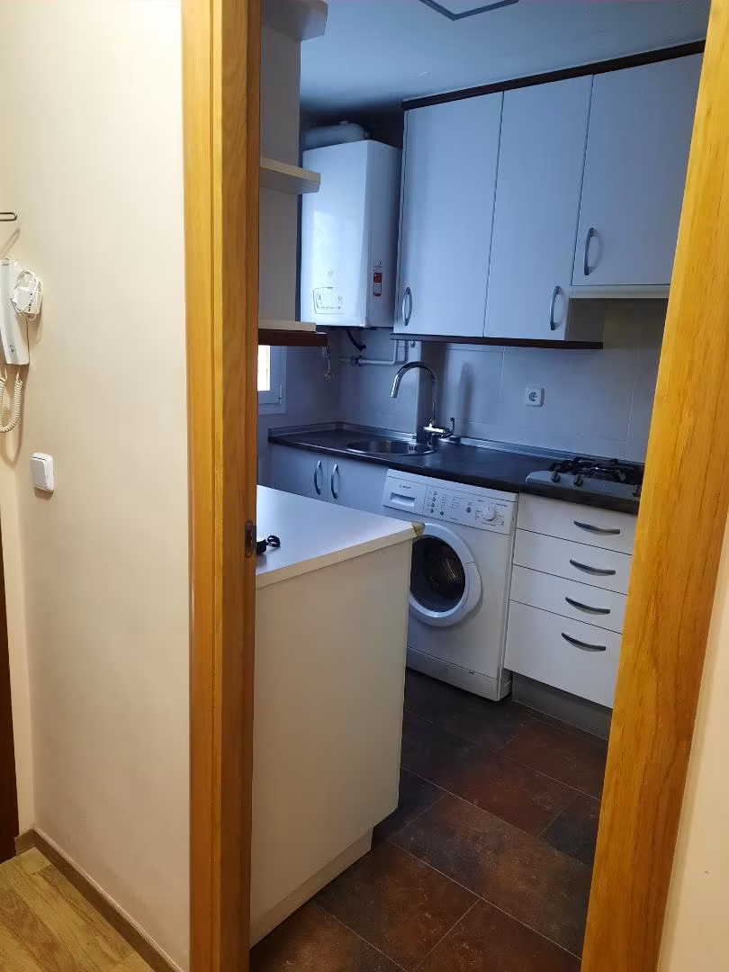 Piso en  Calle de San Restituto 8 - Foto 6